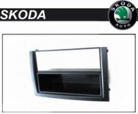 Переходная рамка для установки нештатной магнитолы 2DIN в автомобили Skoda Fabia 2003-2006г. Для установки двуxдиновой магнитолы удаляется карман и перегородка.